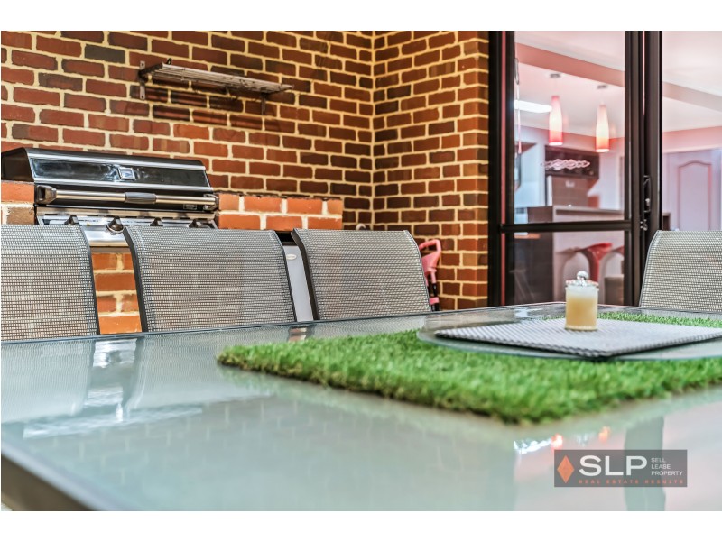 139 Manchester Drive, Hocking WA 6065