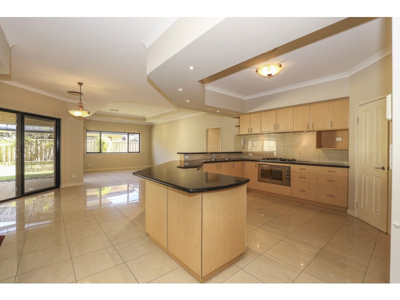 38 Cervara Avenue, Stirling WA 6021