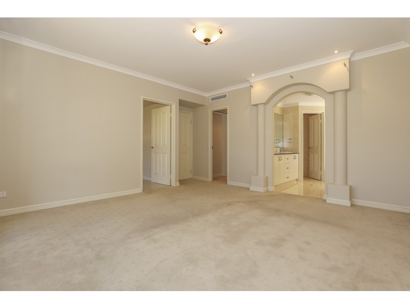 38 Cervara Avenue, Stirling WA 6021