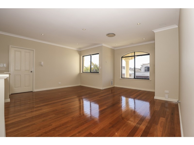 38 Cervara Avenue, Stirling WA 6021