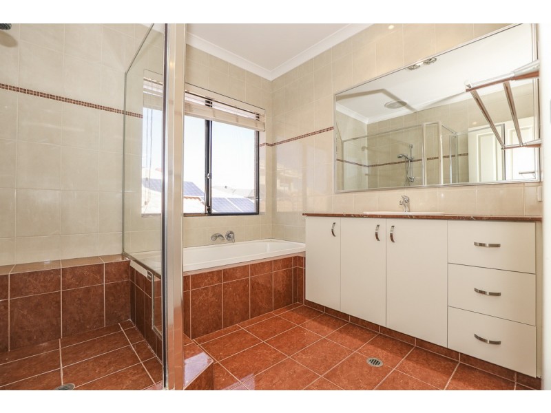 38 Cervara Avenue, Stirling WA 6021