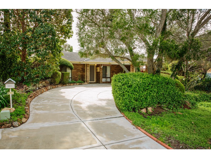 7 Wedgewood Drive, Edgewater WA 6027