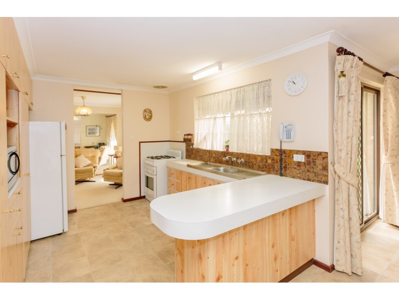 7 Wedgewood Drive, Edgewater WA 6027