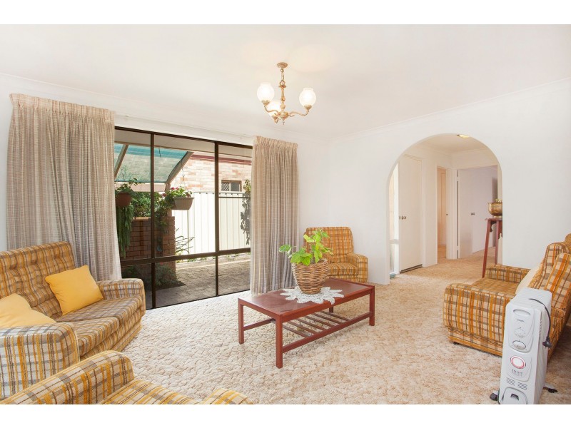 11 Leura Street, Nedlands WA 6009