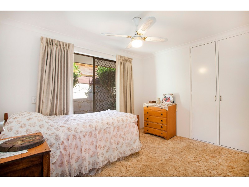 11 Leura Street, Nedlands WA 6009