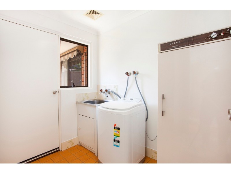 11 Leura Street, Nedlands WA 6009
