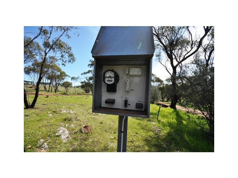 42 Ferguson Road, Coondle WA 6566