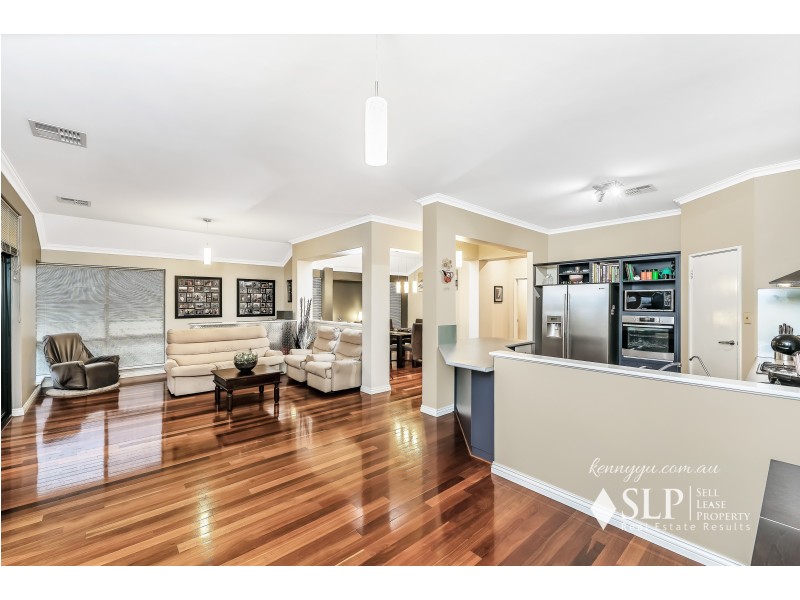 4 Hopper Turn, Madeley WA 6065