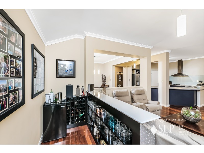 4 Hopper Turn, Madeley WA 6065