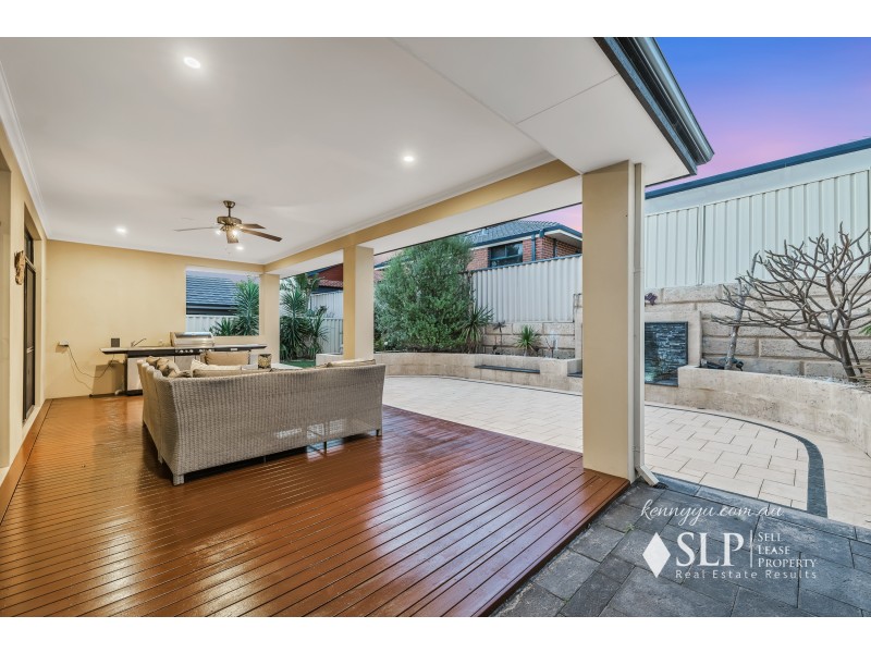 4 Hopper Turn, Madeley WA 6065