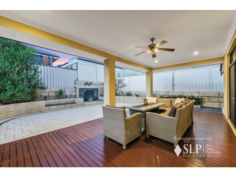 4 Hopper Turn, Madeley WA 6065