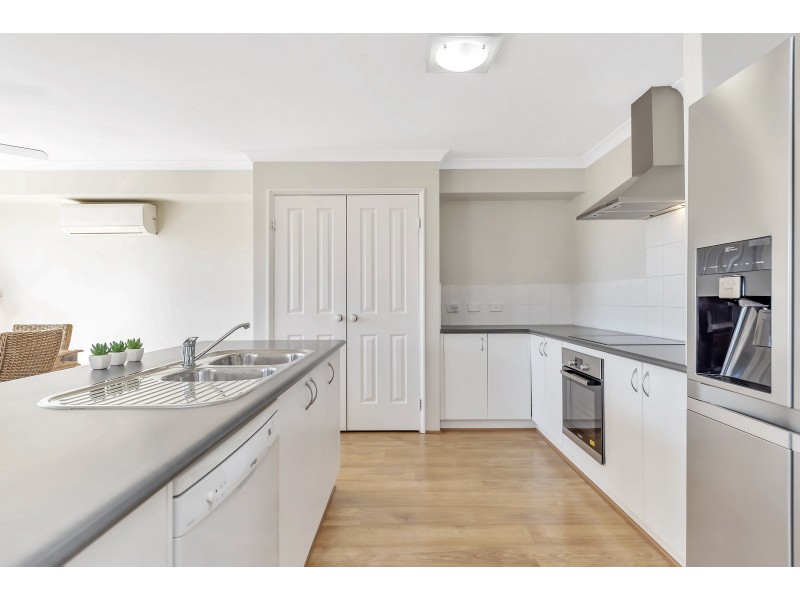 10 Bourke Close, Ravenswood WA 6208