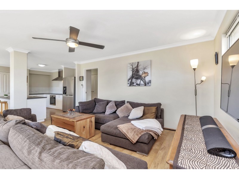 10 Bourke Close, Ravenswood WA 6208