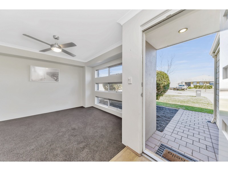 10 Bourke Close, Ravenswood WA 6208