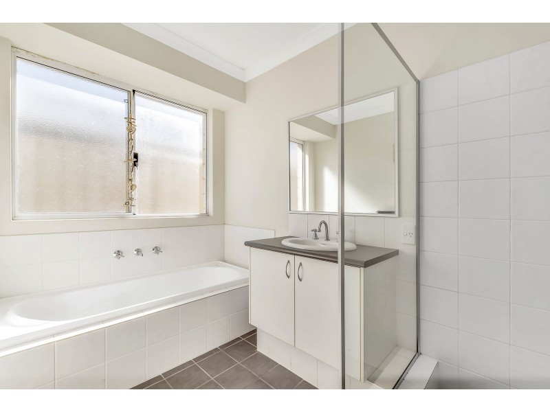 10 Bourke Close, Ravenswood WA 6208