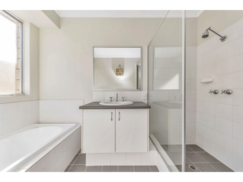 10 Bourke Close, Ravenswood WA 6208