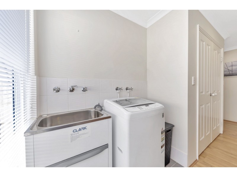 10 Bourke Close, Ravenswood WA 6208