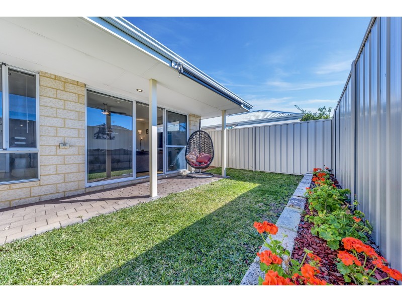 10 Bourke Close, Ravenswood WA 6208