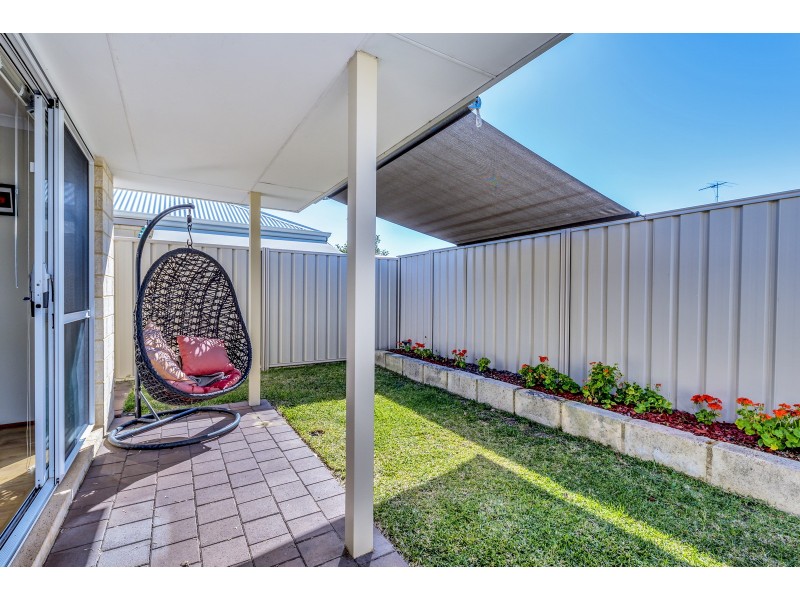 10 Bourke Close, Ravenswood WA 6208