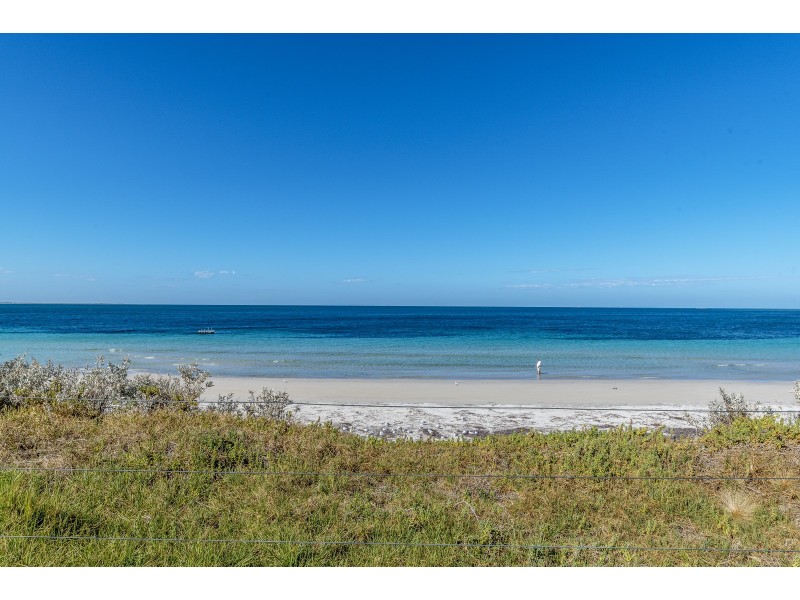 12 Sunderland Way, Waikiki WA 6169