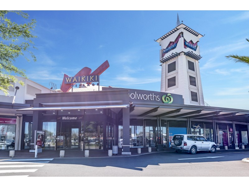 12 Sunderland Way, Waikiki WA 6169