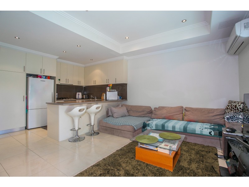 9c Princess Road, Westminster WA 6061