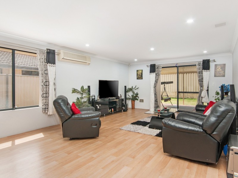 20 Koomba Rise, Bertram WA 6167