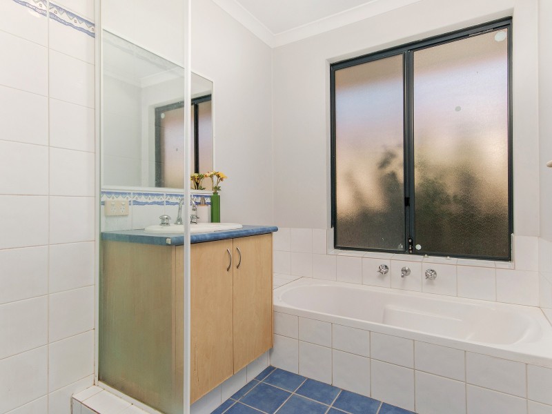 20 Koomba Rise, Bertram WA 6167