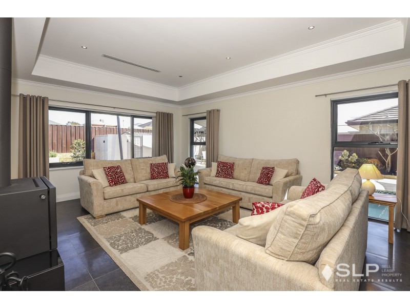 3 Tatton Way, The Vines WA 6069