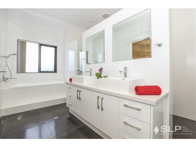3 Tatton Way, The Vines WA 6069