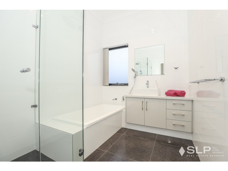 3 Tatton Way, The Vines WA 6069