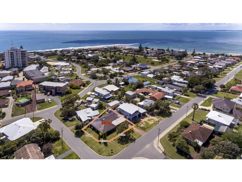 40 Janis Street, Halls Head WA 6210