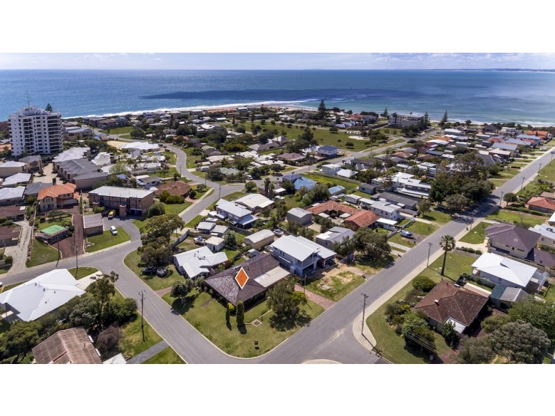 40 Janis Street, Halls Head WA 6210