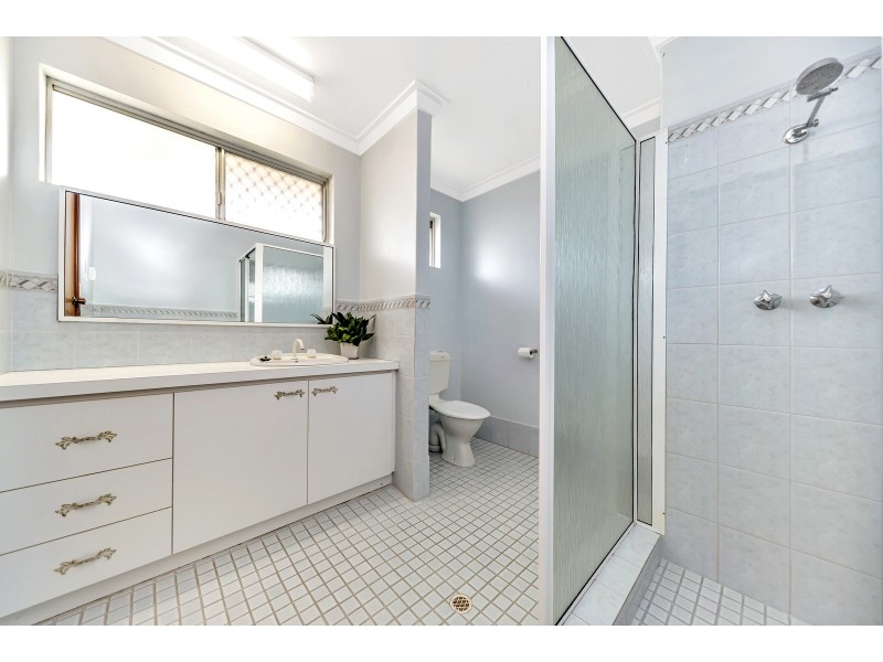 40 Janis Street, Halls Head WA 6210