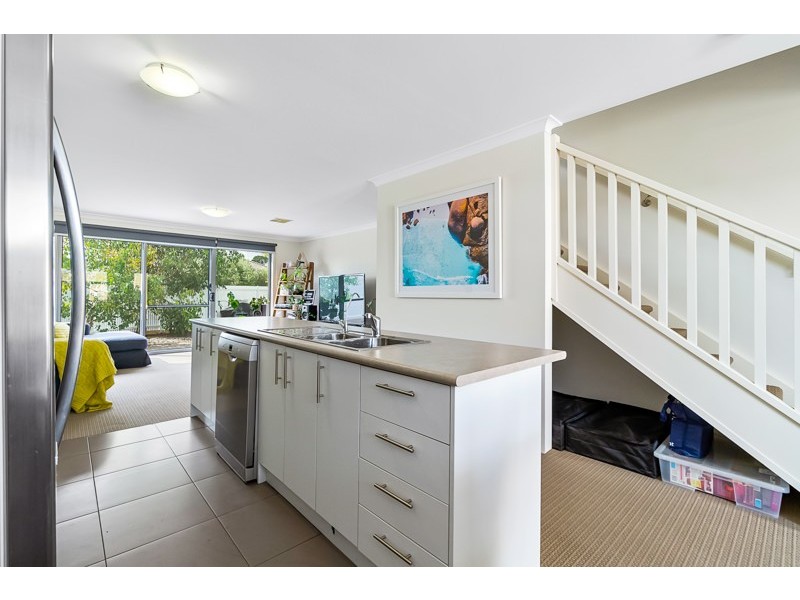 1/46 Gibbs Road, Aubin Grove WA 6164