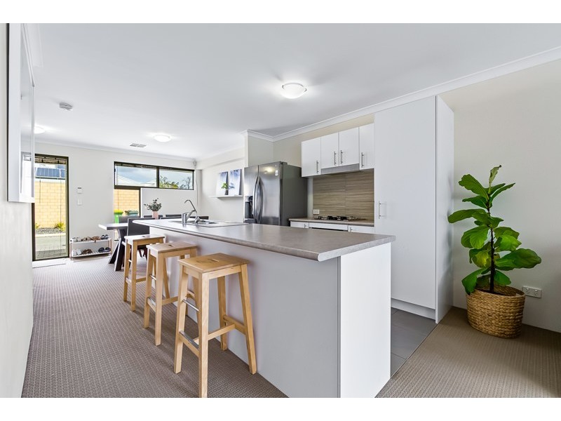 1/46 Gibbs Road, Aubin Grove WA 6164