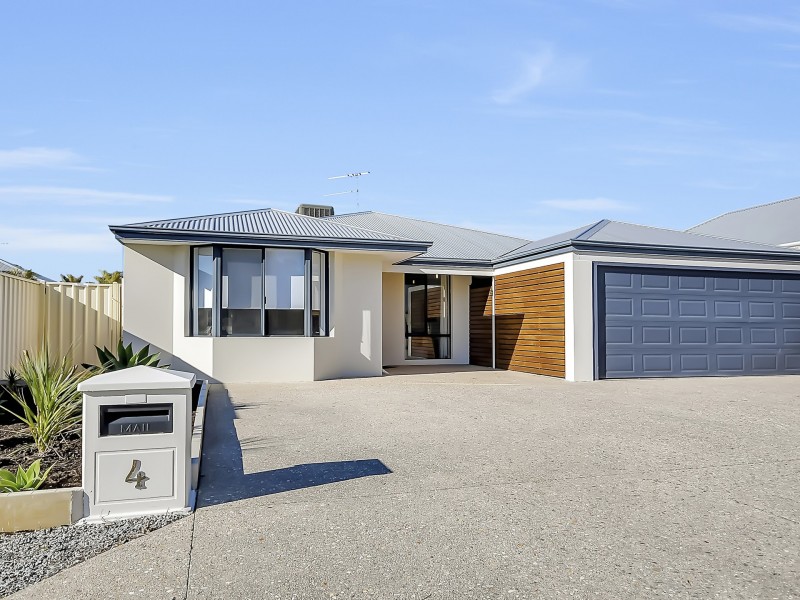 4 Kensington Way, Pearsall WA 6065
