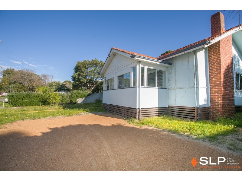 74 Nicholas Crescent, Hilton WA 6163