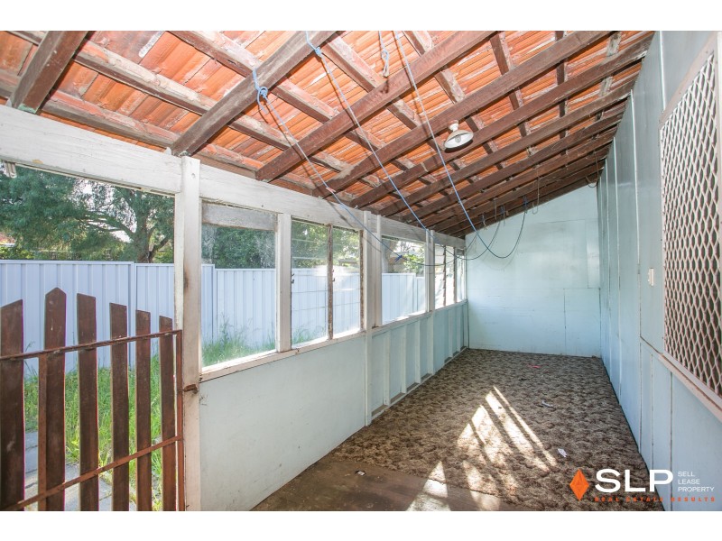 74 Nicholas Crescent, Hilton WA 6163