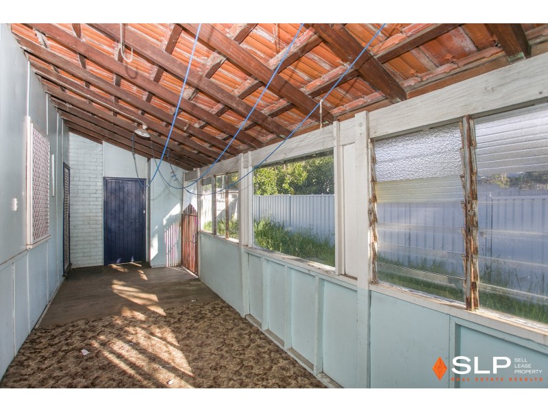 74 Nicholas Crescent, Hilton WA 6163