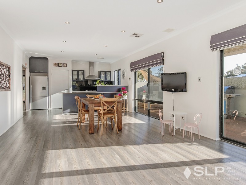 30 Keystone Loop, Secret Harbour WA 6173