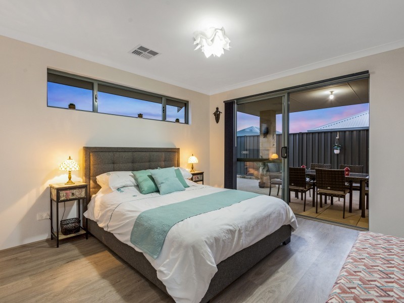 67 Boomerang Loop, Banksia Grove WA 6031