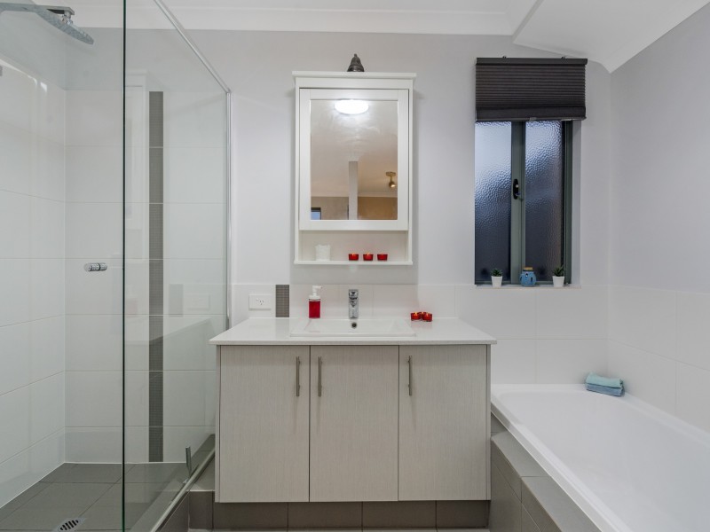 67 Boomerang Loop, Banksia Grove WA 6031