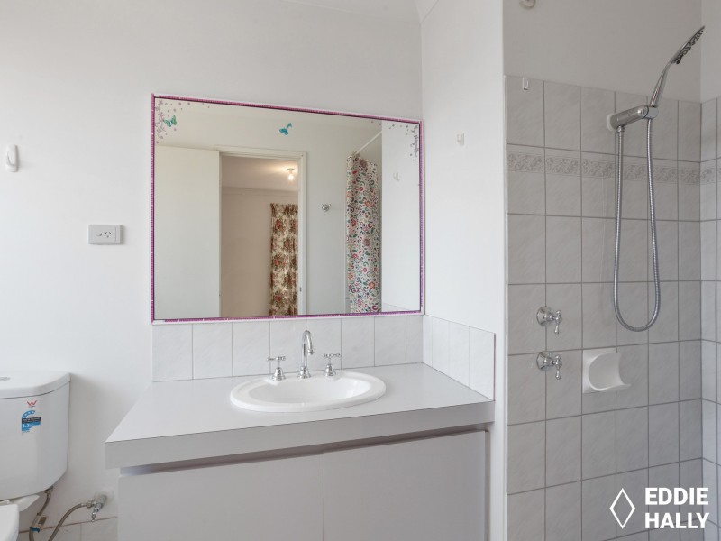 10 Hunnicutt Close, Yangebup WA 6164