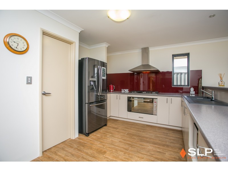 15 Syndicate Link, Munster WA 6166