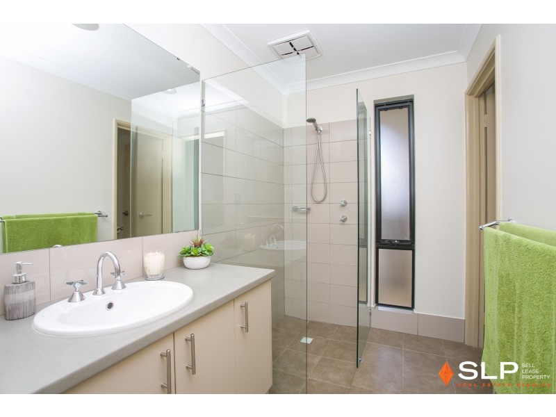 15 Syndicate Link, Munster WA 6166