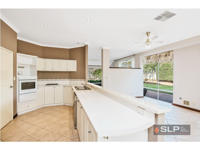 120 Balladong Loop, Carramar WA 6031
