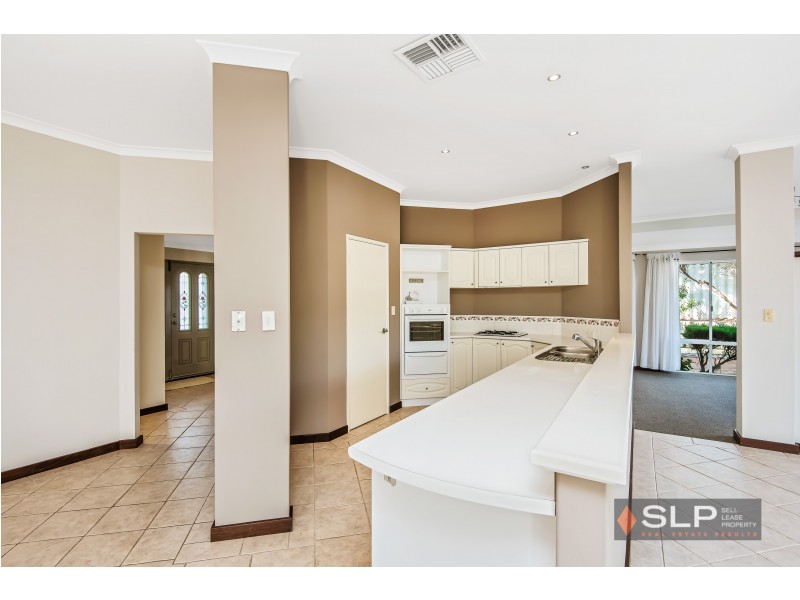 120 Balladong Loop, Carramar WA 6031