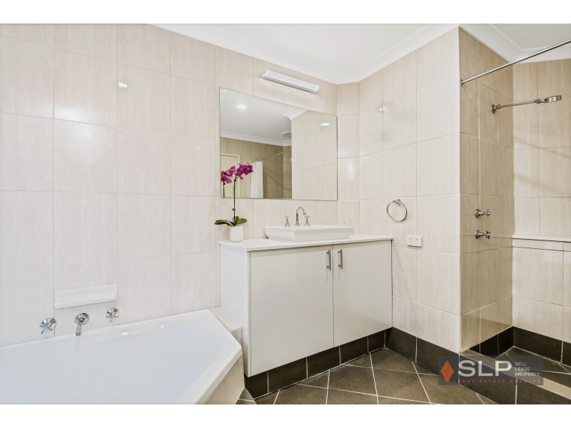 120 Balladong Loop, Carramar WA 6031