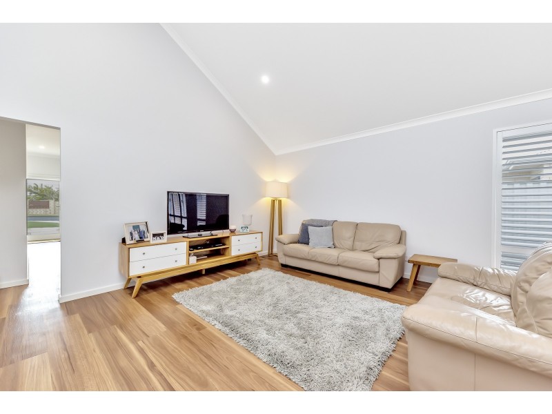 10A Cathryn Street, Halls Head WA 6210